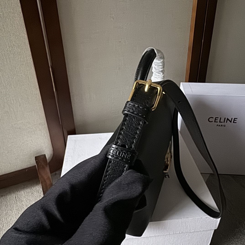 Ce1i*e kelly bags